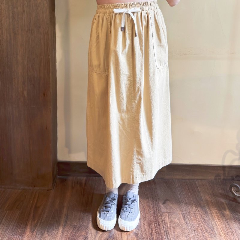 Hana Mokuba elastic waist simple back split A-line skirt - Skirts - Other Materials 