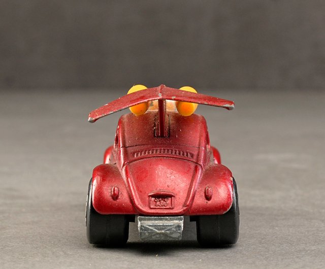 Matchbox No. 11 Flying Bug diecast model car made in England