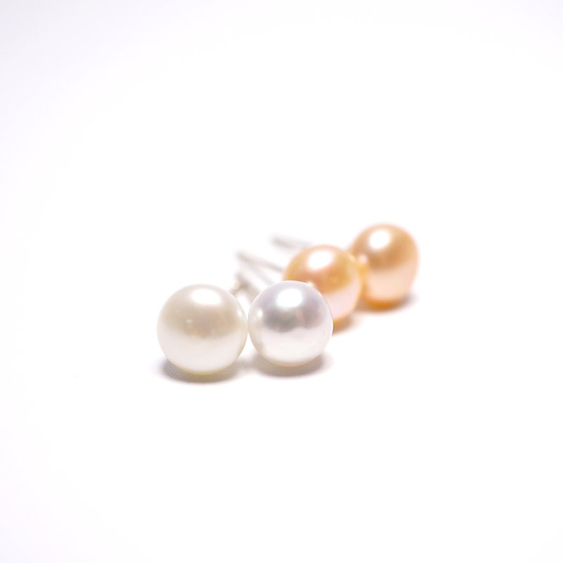 A Handmade Freshwater Pearl Earrings - ต่างหู - เครื่องเพชรพลอย 