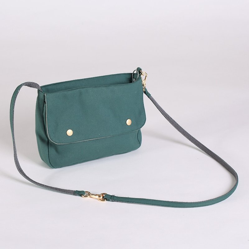 Multifunctional storage carry-on bag-dark moss green - Messenger Bags & Sling Bags - Cotton & Hemp Green