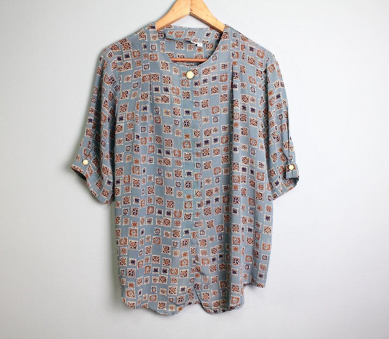 FOAKヴィンテージベビーブルーモザイクタイルシャツ - シャツ・ブラウス - その他の素材 
