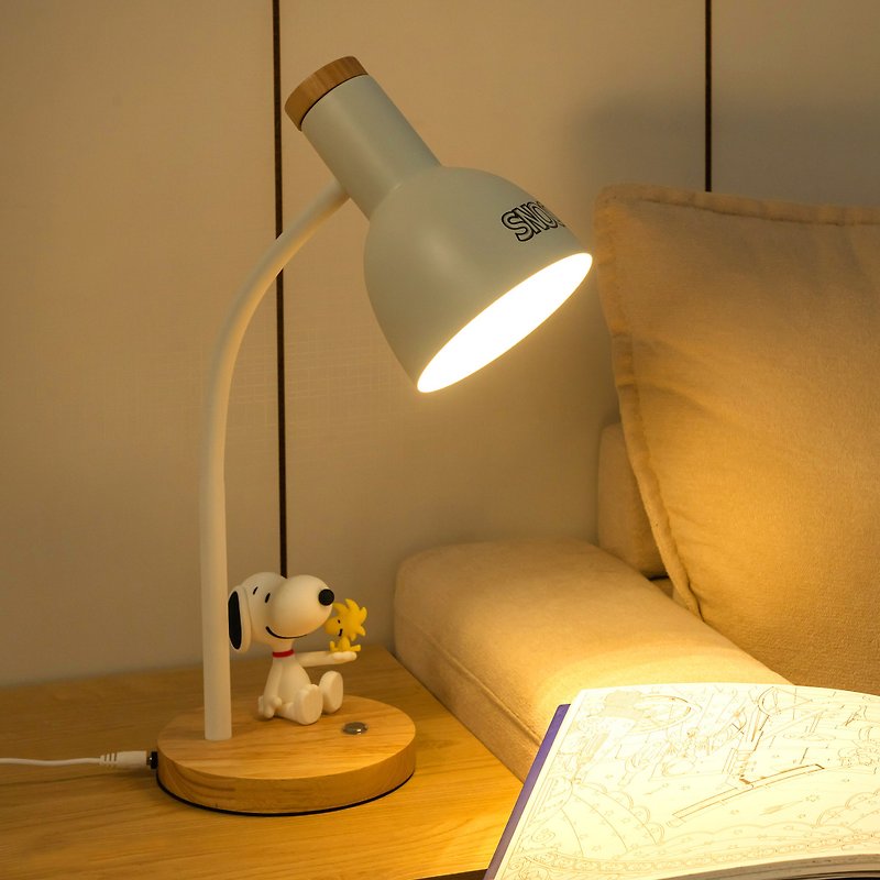 Ready Stock【New Product Launch】Snoopy Series USB Desk Lamp/Table Lamp - โคมไฟ - วัสดุอื่นๆ ขาว