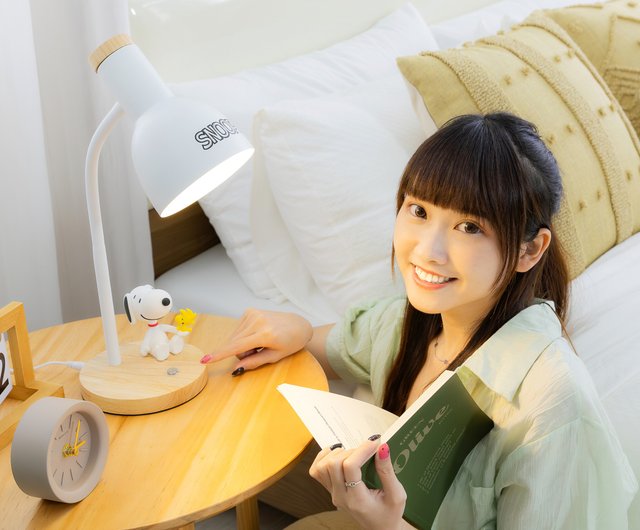 在庫あり【新商品発売】スヌーピーシリーズ USBデスクランプ