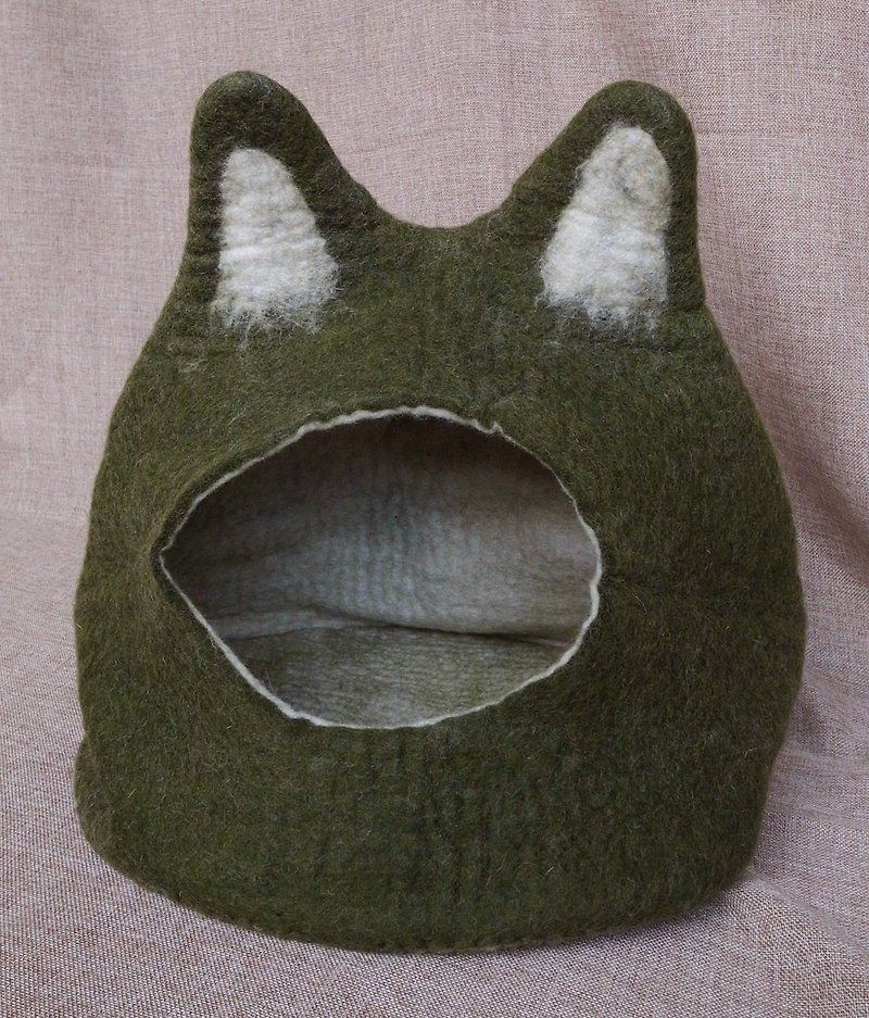 Cat bed - cat cave - cat house - eco-friendly handmade felted wool cat bed - ที่นอนสัตว์ - ขนแกะ สีเขียว