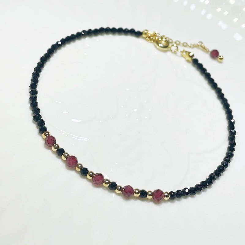 14K gold-coated Stone Stone natural crystal ultra-fine minimalist customized bracelet - สร้อยข้อมือ - คริสตัล สีดำ