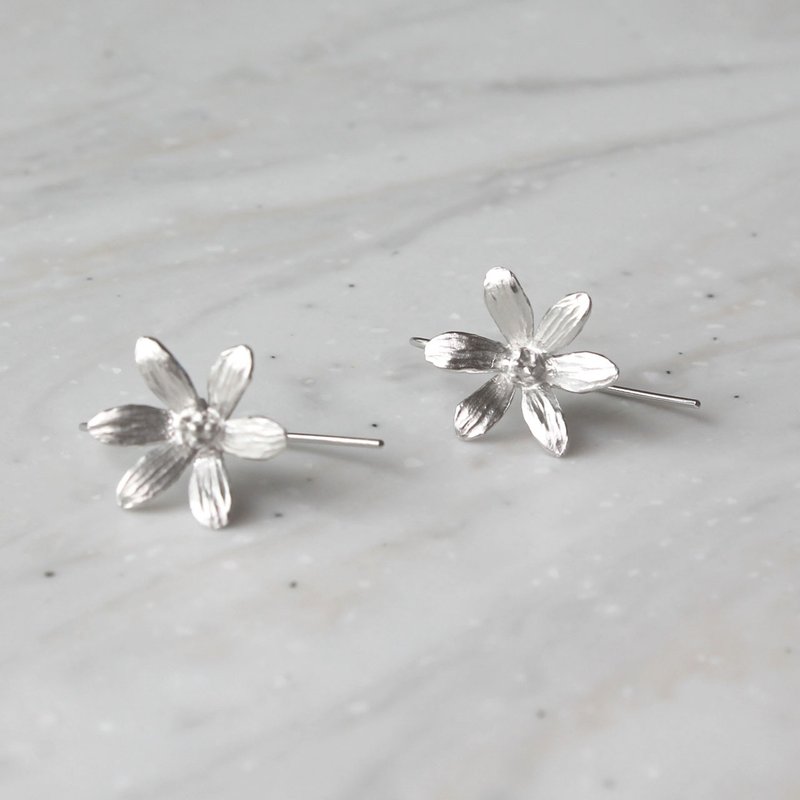 Rain lily earrings - Earrings & Clip-ons - Sterling Silver Silver