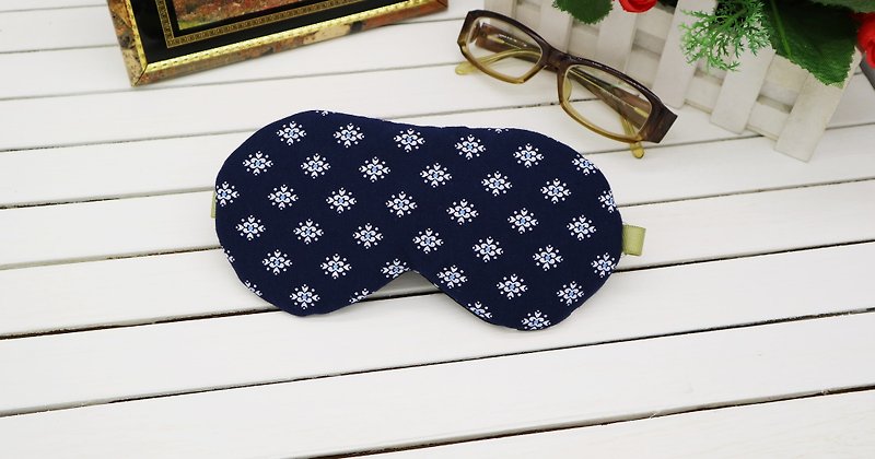 Dark blue snowflake adjustable eye mask free storage bag sleep mask - ผ้าปิดตา - ผ้าฝ้าย/ผ้าลินิน สีน้ำเงิน