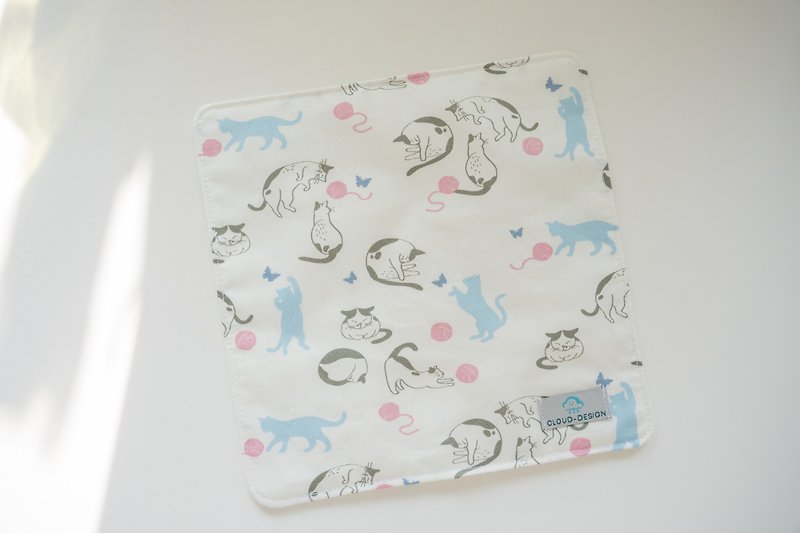 慵懶貓貓 手帕方巾 - 圍兜/口水巾 - 棉．麻 白色