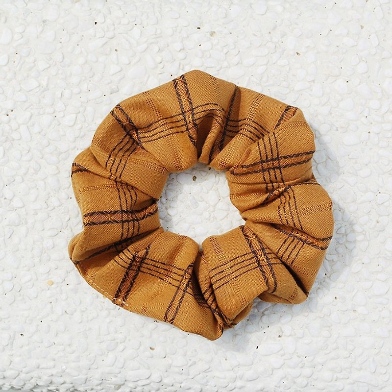 Coffee plaid hair bundle / large intestine ring donut hair ring - Hair Accessories - Cotton & Hemp Brown