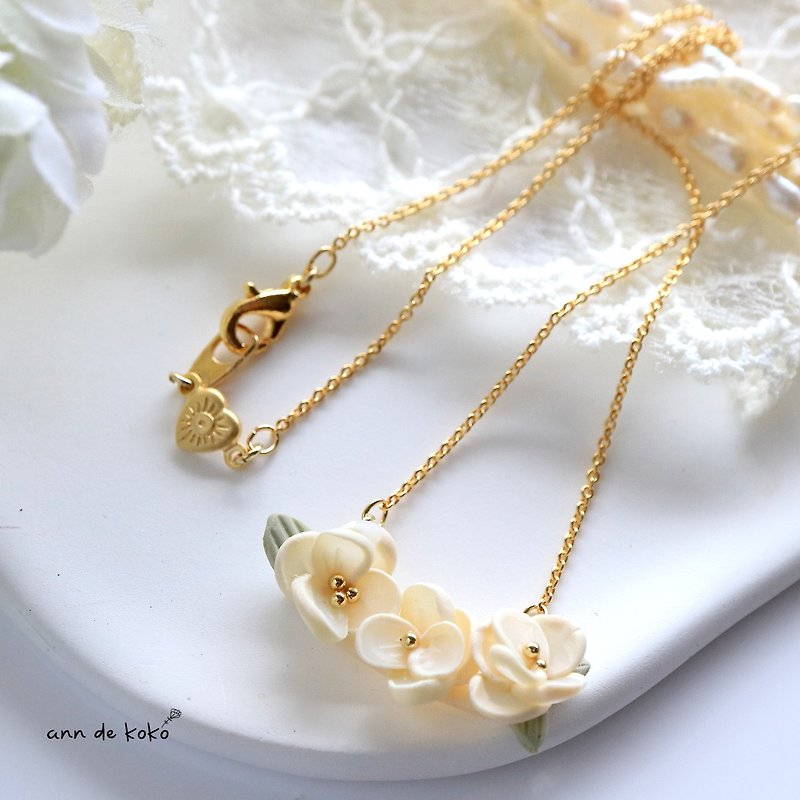 jolie necklace - สร้อยคอ - ดินเหนียว ขาว