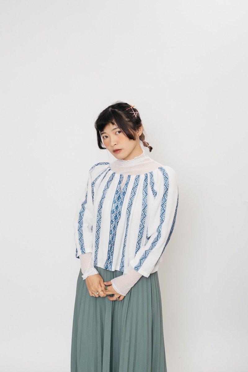 印度花朵刺繡上衣.Phulkari Blouse【初戀販賣所】Vintage.A1080 - 女上衣/長袖上衣 - 棉．麻 