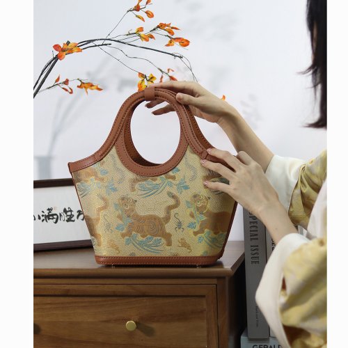 Flower shop 花兒說 手作handmade 真皮拼布手提包 兩用菜籃子單肩包 虎鎮五毒宋錦