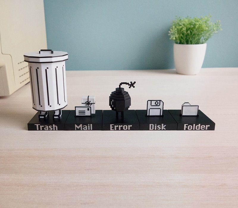 Trashbot & Friends 桌上小擺設套裝 - 擺飾/家飾品 - 塑膠 白色