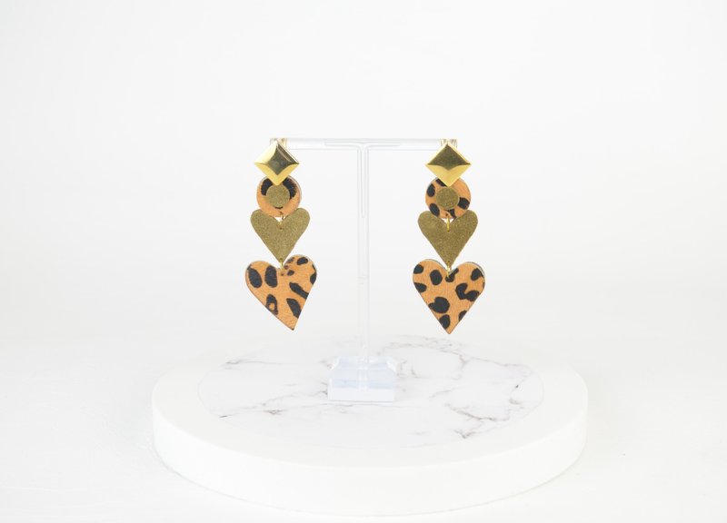 Leather Earrings in Gold, Khaki & Leopard Pattern Recycled Sustainable Jewellery - ต่างหู - หนังแท้ สีนำ้ตาล