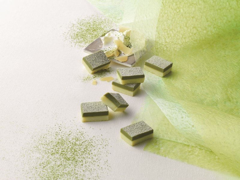 ROYCE' Kyoto Limited Raw Chocolate Uji Matcha Cheese - Snacks - Fresh Ingredients 