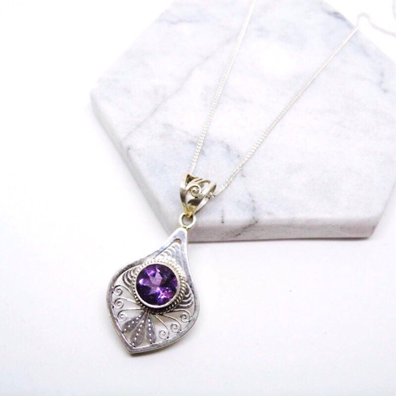 尼泊爾紫水晶手工古典雕花925純銀項鍊 情人節禮物 - 項鍊 - 寶石 紫色