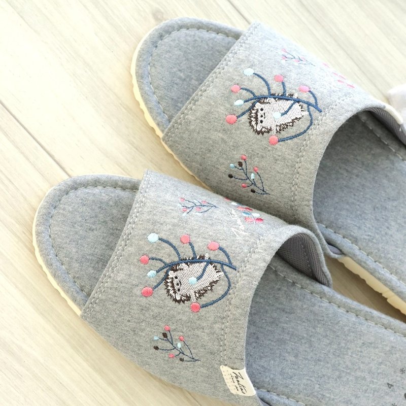 Organic Cotton Color Embroidered Indoor Slippers (Color Dandelion) Dark Hemp Grey / Valentine's Day Gift - รองเท้าแตะในบ้าน - ผ้าฝ้าย/ผ้าลินิน สีเทา