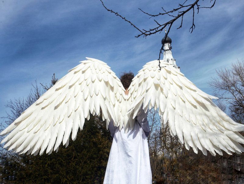 Large waving/movable white Heaven Angel wings Christmas & Cosplay Costume - อื่นๆ - ไฟเบอร์อื่นๆ ขาว