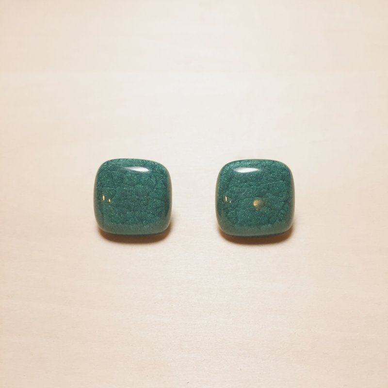 復古綠色裂紋方形大耳環 - 耳環/耳夾/耳骨夾 - 樹脂 綠色
