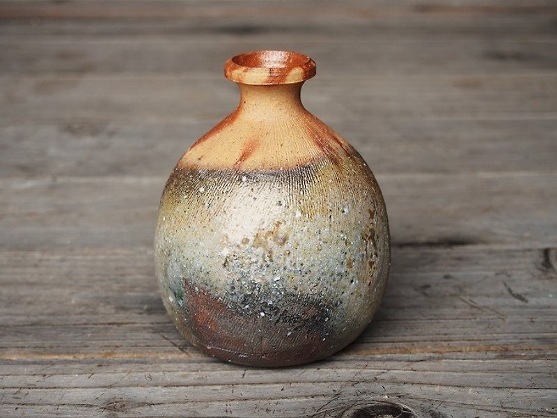 備前 徳利＿t-048 - 花瓶・植木鉢 - 陶器 ブラウン