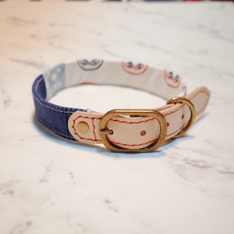 Dog collar No. L and wind little blue and white Dharma tumbler vegetable tanned leather irregular cloth pattern - Collars & Leashes - Cotton & Hemp 