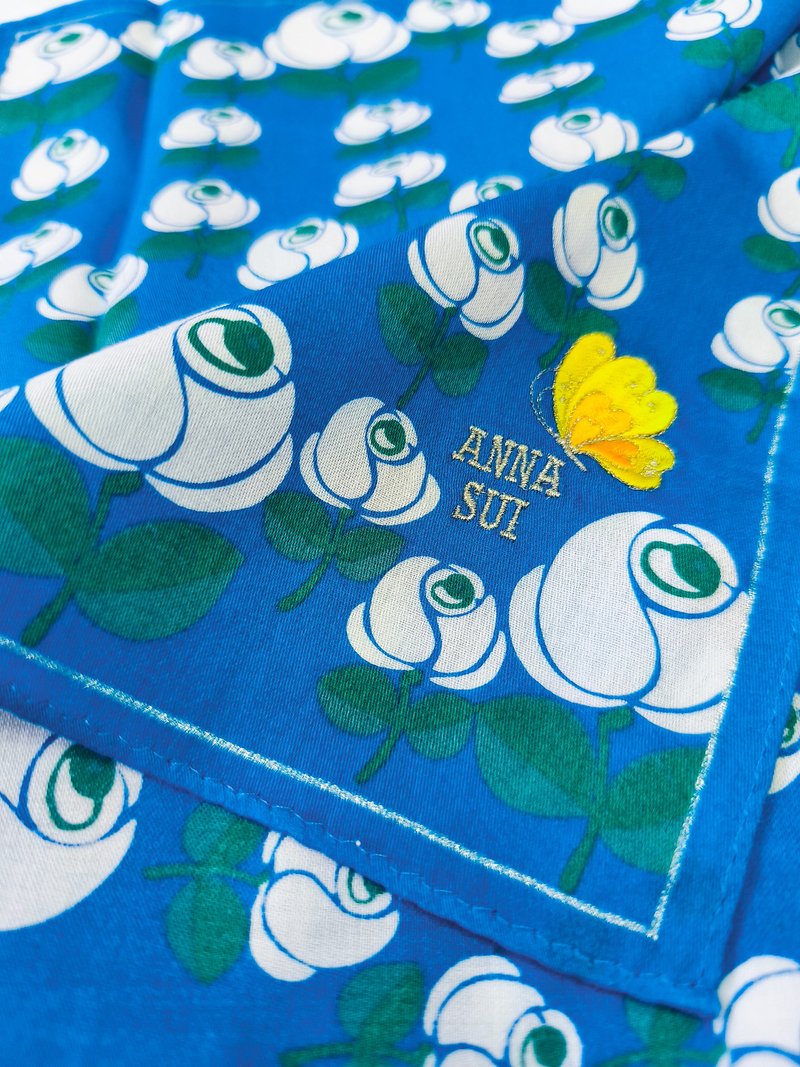 Anna Sui Vintage Handkerchief Floral Blue 20 x 19.5 inches. - 手帕 - 棉．麻 藍色