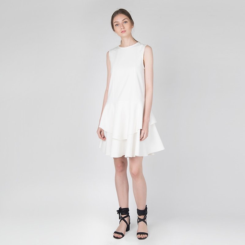 COTTON STRETCH DROPWAIST RUFFLE DRESS - เสื้อผู้หญิง - ผ้าฝ้าย/ผ้าลินิน ขาว