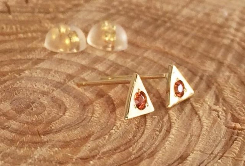 K18 natural orange sapphire earrings - Earrings & Clip-ons - Other Metals Gold