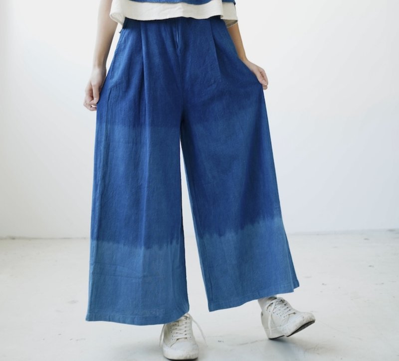 【棉麻手工藍染】 2粒扣/三色顯瘦長褲 - 女長褲 - 棉．麻 藍色