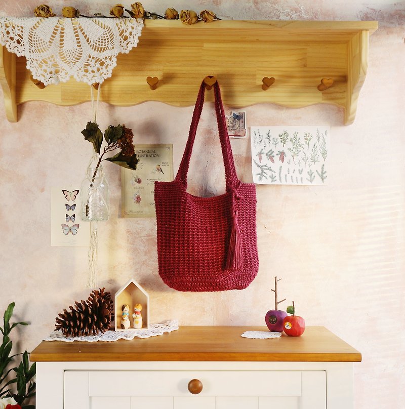 [Ready stock] Handmade handwoven/jute Linen woven bag/shopping bag/handbag/ Linen bag - Handbags & Totes - Cotton & Hemp Red