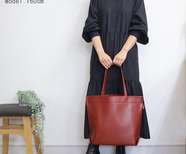A large capacity tote bag [Made in Japan] Made of high