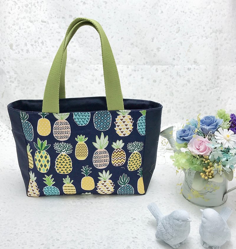 Handmade color lunch bag / lunch bag / waterproof cloth material inside - a lot of 鳯 pear - Handbags & Totes - Cotton & Hemp Blue