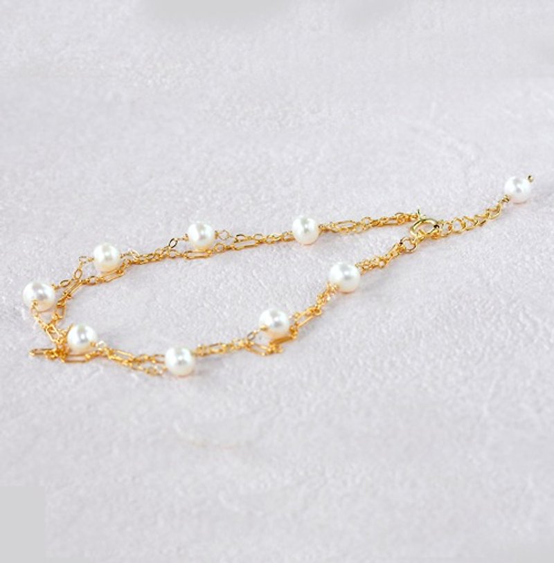 White pearl double station bracelet 14kgf - Bracelets - Gemstone 