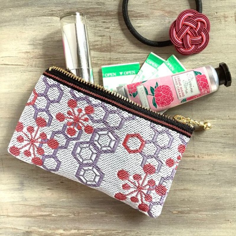 Mini pouch [Plum turtle shell] Tatami rim coin purse Card case White Japanese style honeycomb - Toiletry Bags & Pouches - Other Materials White