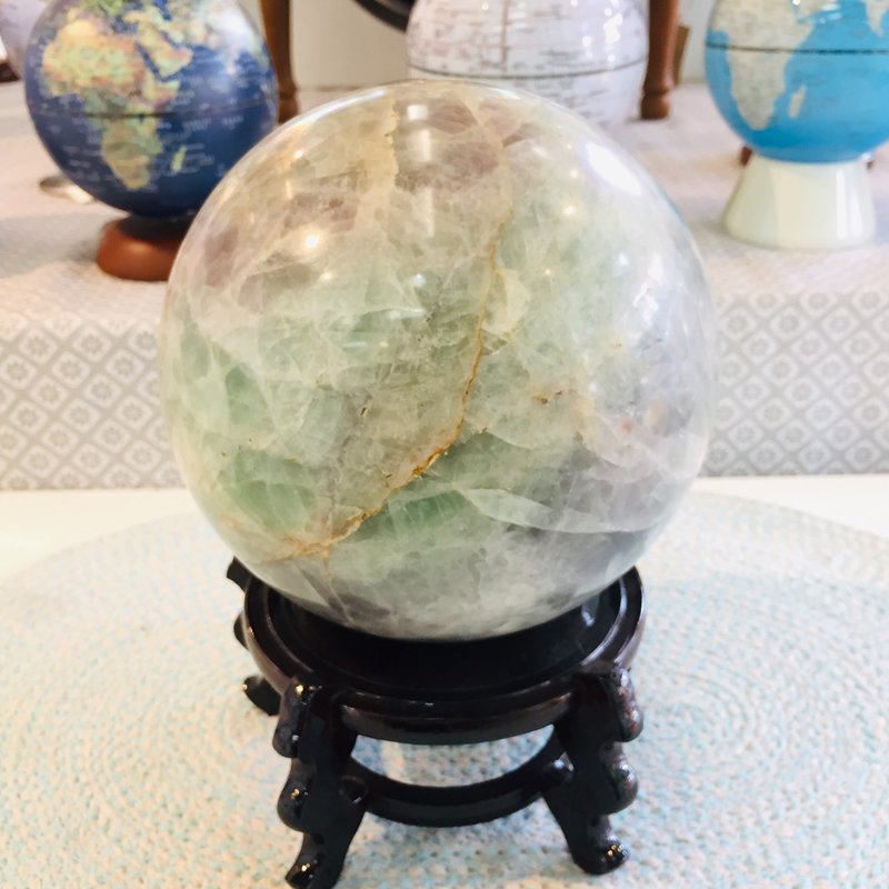 Natural Stone ball negative energy breaks off enhances creative thinking and stabilizes thoughts A179 - ของวางตกแต่ง - เครื่องเพชรพลอย 