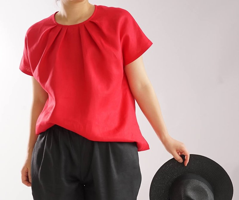 【wafu】リネンブラウス タック Tシャツ チュニック 半袖 後ろボタン / ルージュ【M-L】t26-3 - 女裝 上衣 - 棉．麻 紅色