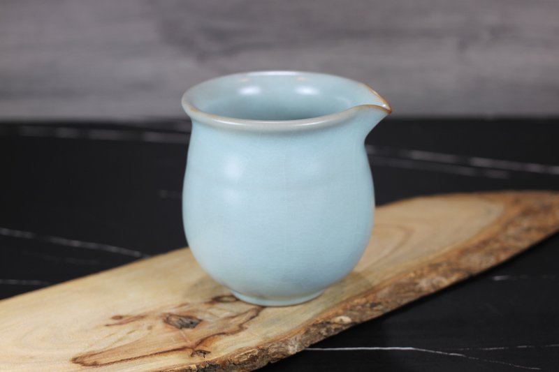 【品味生活】300~340ml 汝窯 手拉坯 無把茶海 名家葉敏祥手作 - 茶壺/茶杯/茶具 - 瓷 