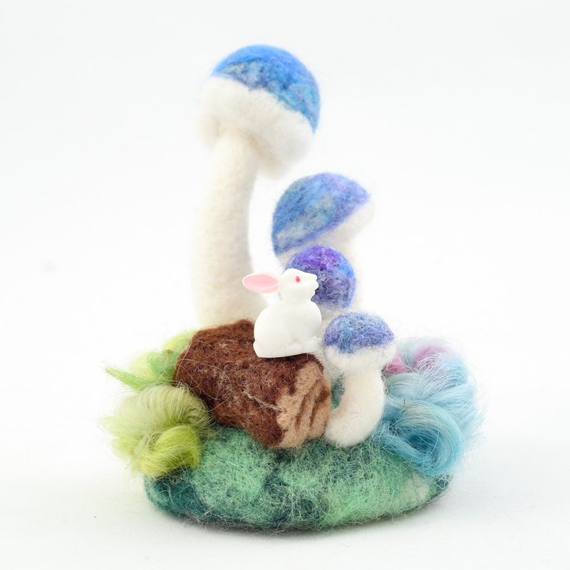 Wool felt needle felt handmade material package forest grass mushroom C blue wood rabbit ornaments - เย็บปัก/ถักทอ/ใยขนแกะ - ขนแกะ สีน้ำเงิน