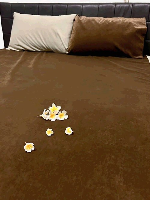 小王子的飛行床商行  統一編號 36818195 美國貓抓布床包組全不勞奢~ 珍珠奶茶
