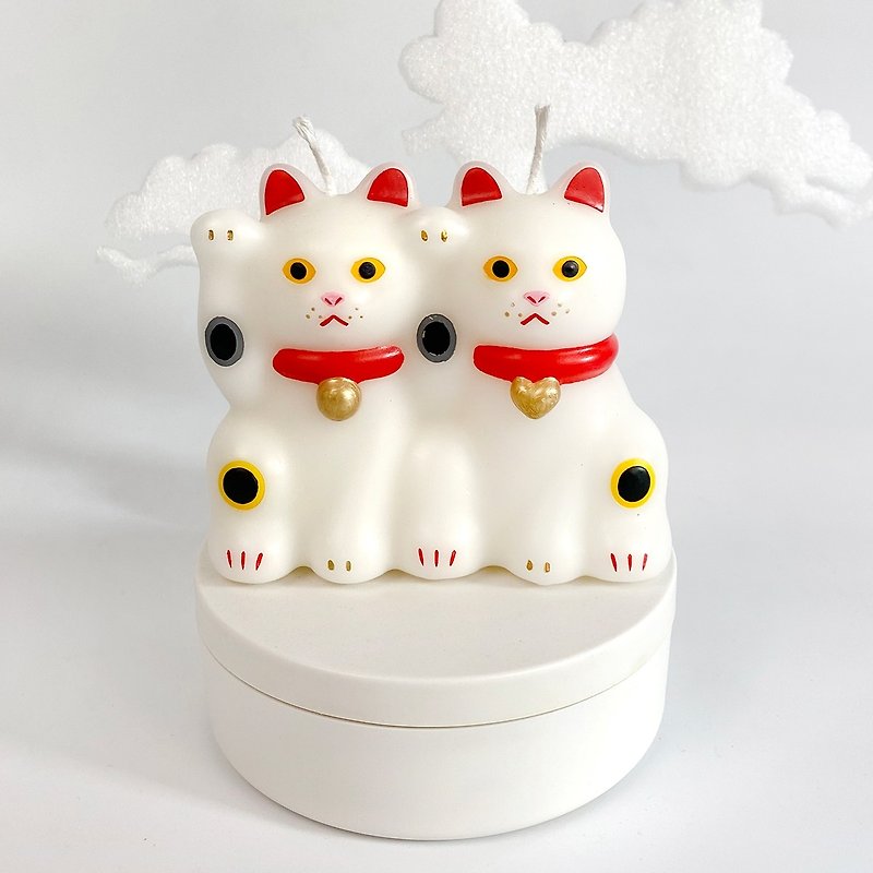 Lucky double lucky cat aromatherapy candle ornaments love + wealth creative wedding birthday gift - Candles & Candle Holders - Wax White