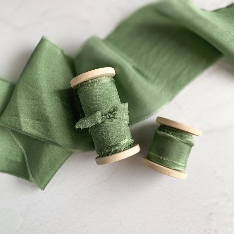Fern Silk Ribbon / Hand Dyed Silk ribbon on Wood Spool - 包裝材料/包裝紙 - 絲．絹 綠色