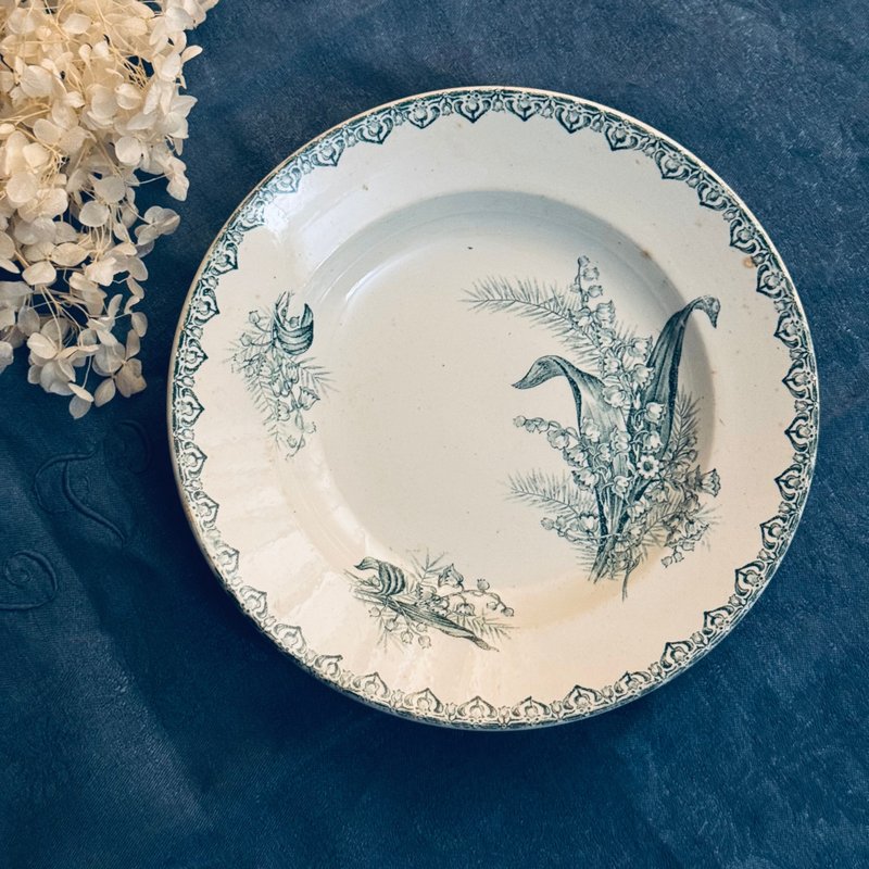 * 50887-經典法國古董深盤 Saint Amand Model MUGUET - 盤子/餐盤/盤架 - 瓷 