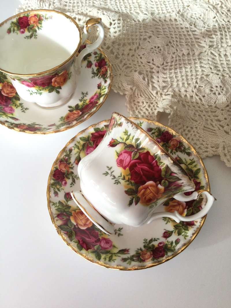 Old country roses tea cup and saucer -05 - ถ้วย - เครื่องลายคราม 