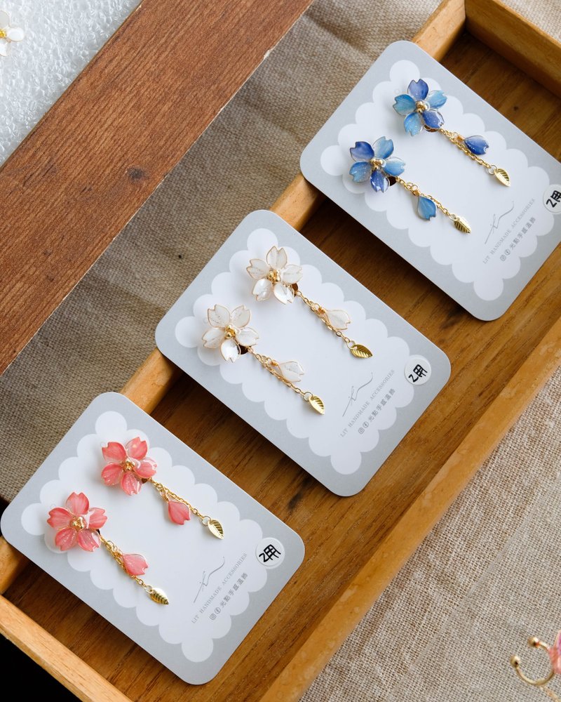 耳針x耳夾水晶花_櫻花系列-櫻之初(兩用)_光點手感溫飾 - 耳環/耳夾/耳骨夾 - 樹脂 粉紅色