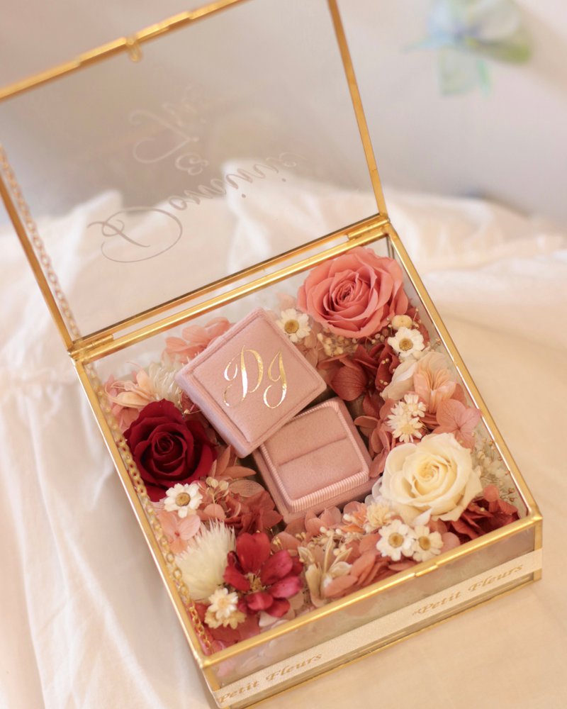 [Wedding Gift] Customized Wedding Ring Box Proposal Bronzing Flower Box Immortal Flower Box - Items for Display - Other Materials Red