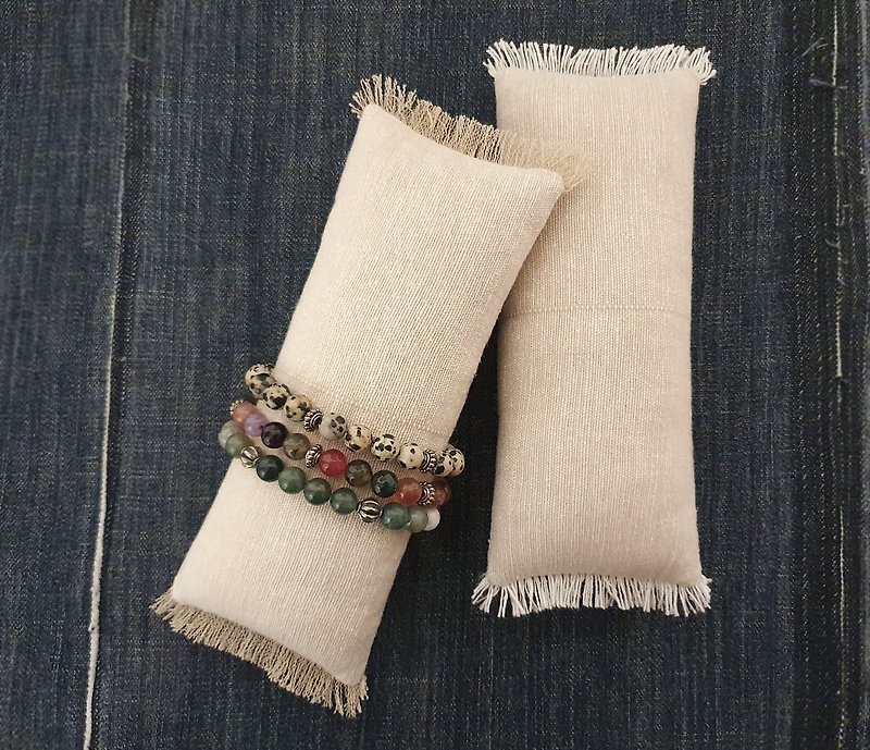 2 Pcs Natural Linen Bracelet Pillow Jewelry Display, Cushion for Bracelet - 其他 - 環保材質 白色