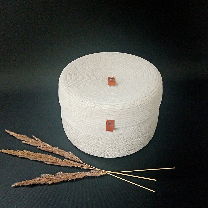 Round basket with lid for storage - Storage - Cotton & Hemp White