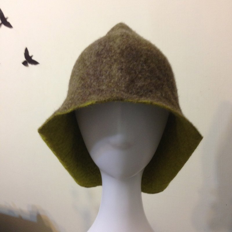 羊毛 帽子 綠色 - 羊毛氈尖頭覆耳帽（咖啡＋草綠）