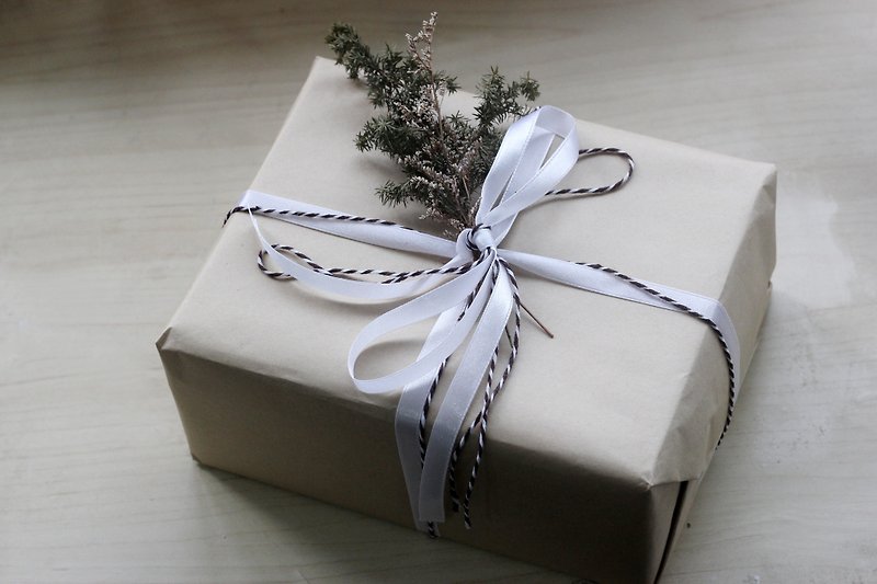 รายการเพิ่มค่าจัดส่ง - Plus purchase | gift packaging - รายการสินค้าอื่นๆ - วัสดุอื่นๆ 