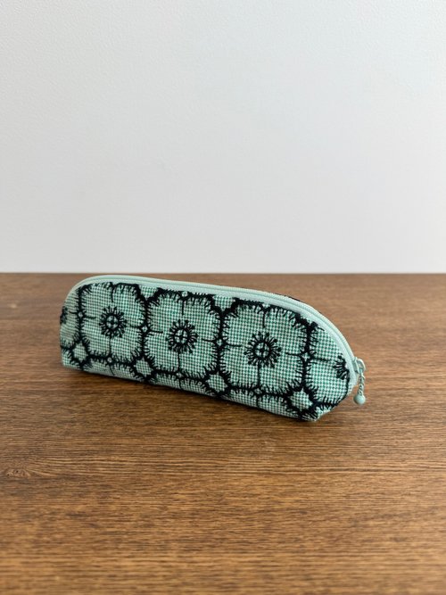 ミナペルホネン　アネモネ　ポーチ ファスナーポーチ ミナペルホネンanemone ハンドメイド - ショップ